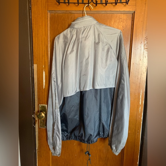 Windriver Outfitting Co Men’s windbreaker - Picture 2 of 5